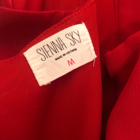 Red romper - Picture 3 of 3